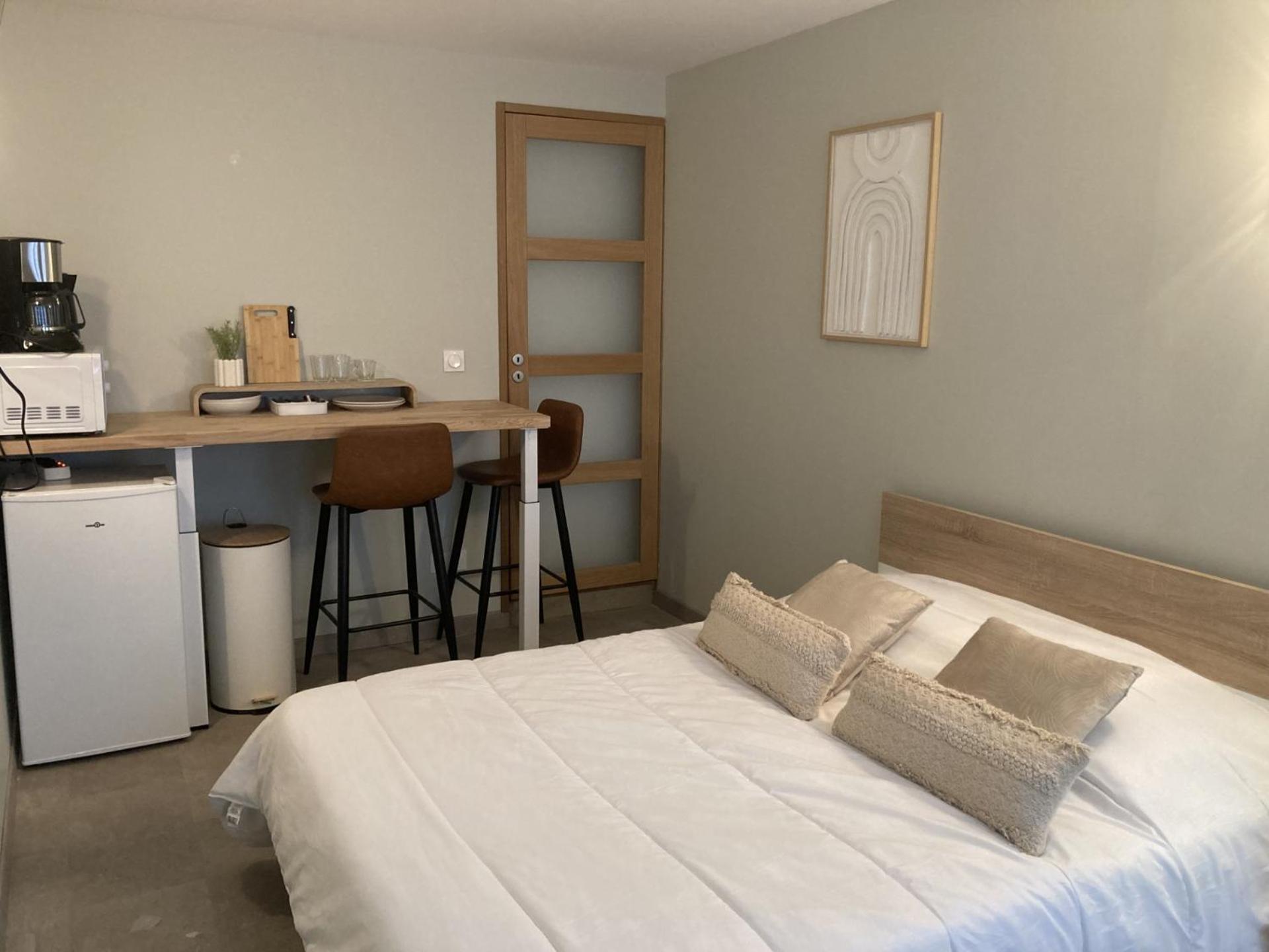 Aparthotel Des 2 Caps อ็องเบลอเติซ ภายนอก รูปภาพ